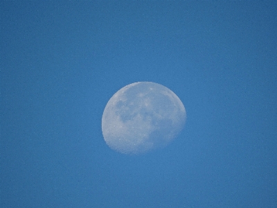 Foto Awan langit suasana biru