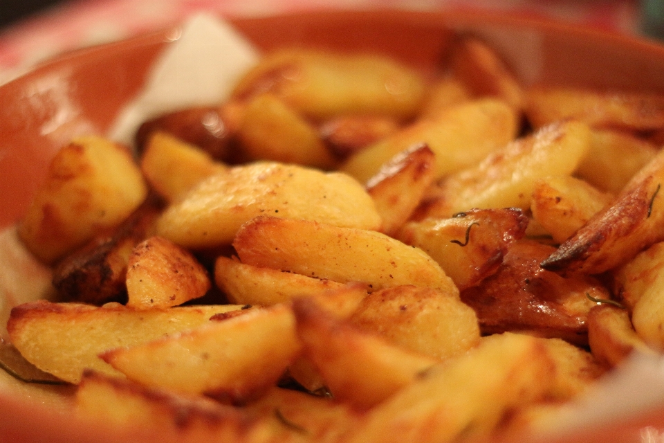 Plant rustic dish food