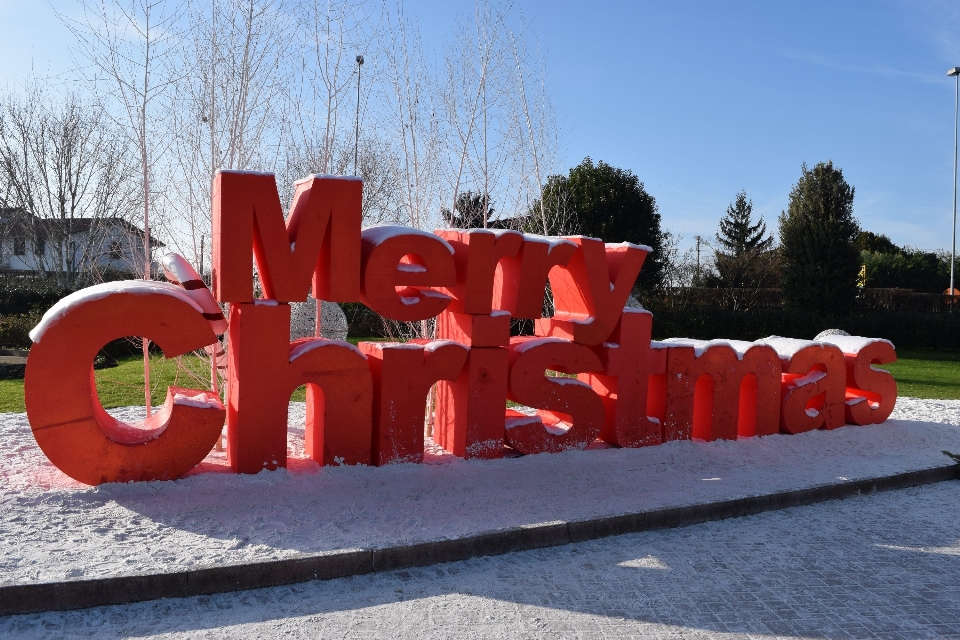 Ville des loisirs rouge noël