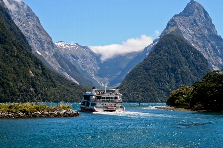 Landscape sea water mountain Photo