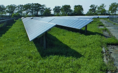 Wing shed pasture solar Photo