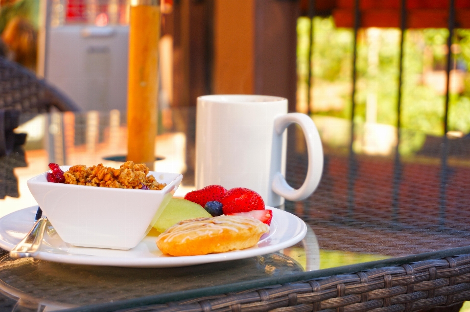 コーヒー レストラン 皿 食事