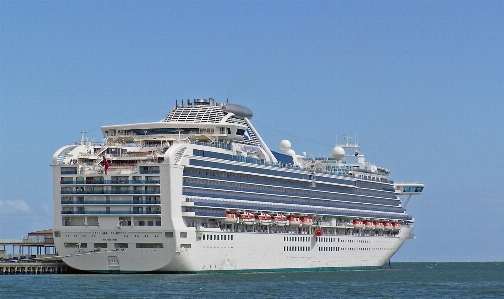 Sea boat pier ship Photo