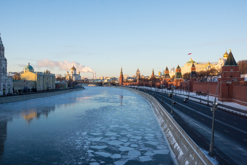 море побережье вода снег