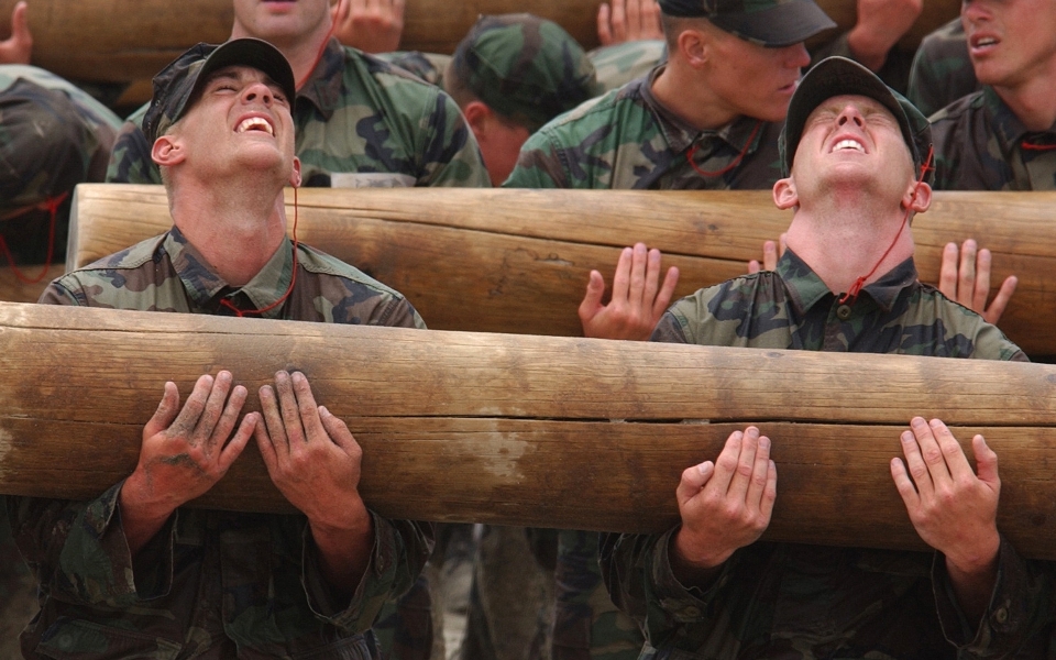 Travail groupe personnes militaire