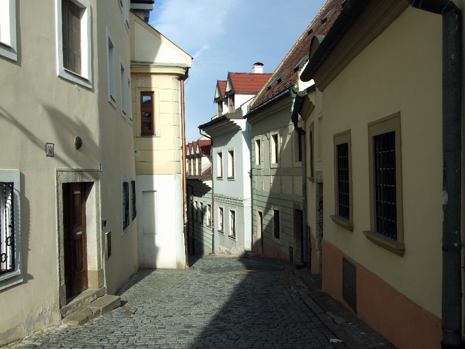 Strada casa luce del sole città