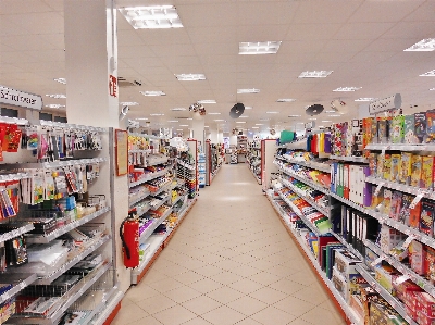 Building shopping aisle shelves Photo