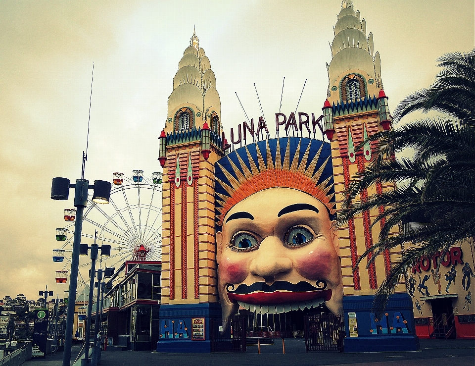 Carnevale parco divertimenti
 colore sydney