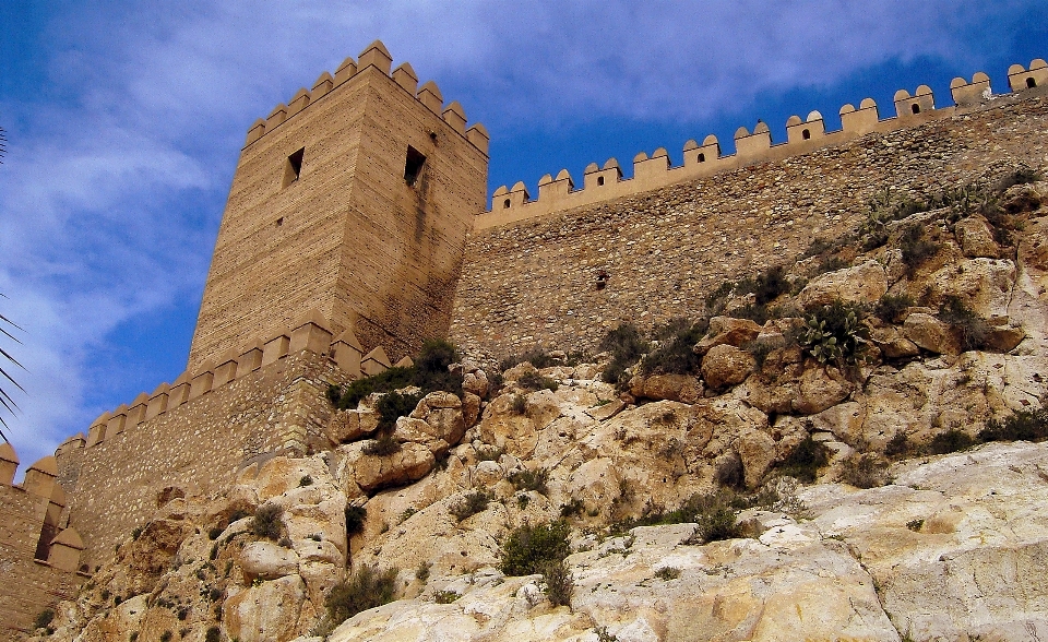 Rock architettura collina edificio