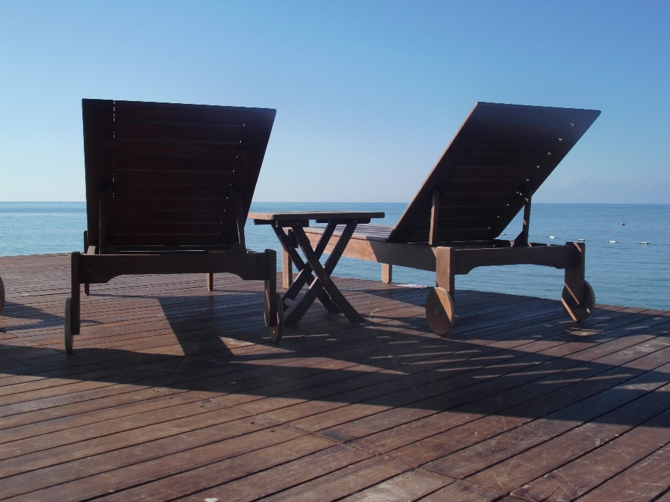 Tavolo spiaggia mare acqua