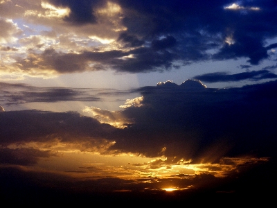 Foto Horizonte montanha nuvem céu