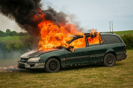 Photo Voiture véhicule feu extinction