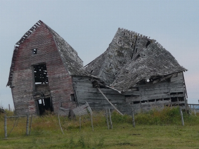 Wood building old barn Photo