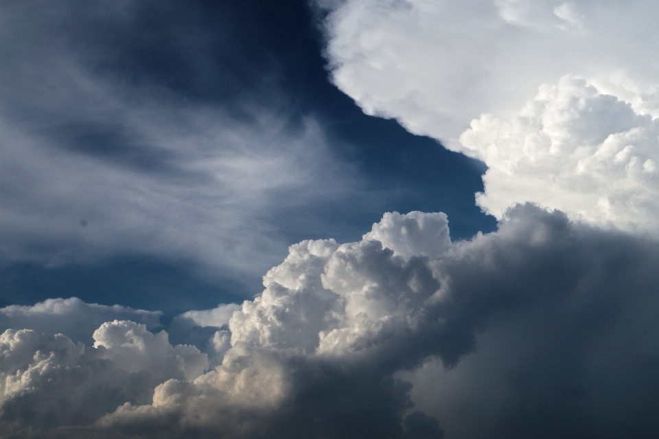 Cloud sky sunlight atmosphere