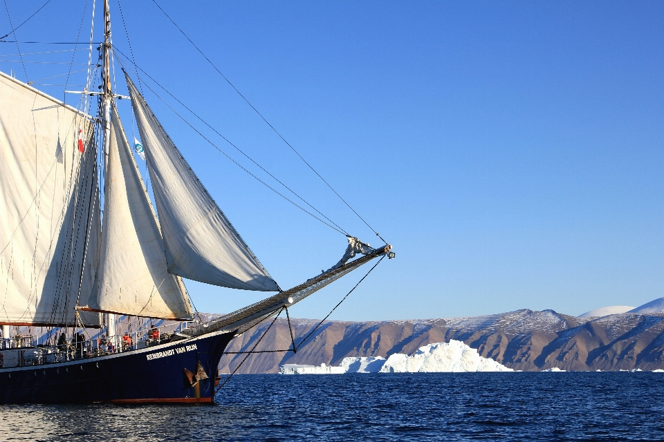 Mer bateau véhicule mât