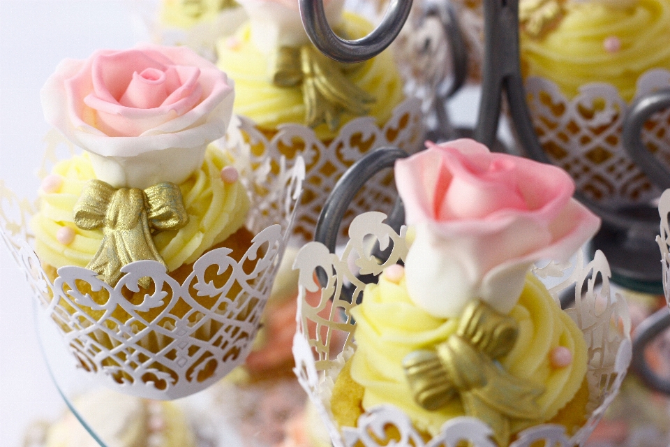 Blume essen gelb cupcake