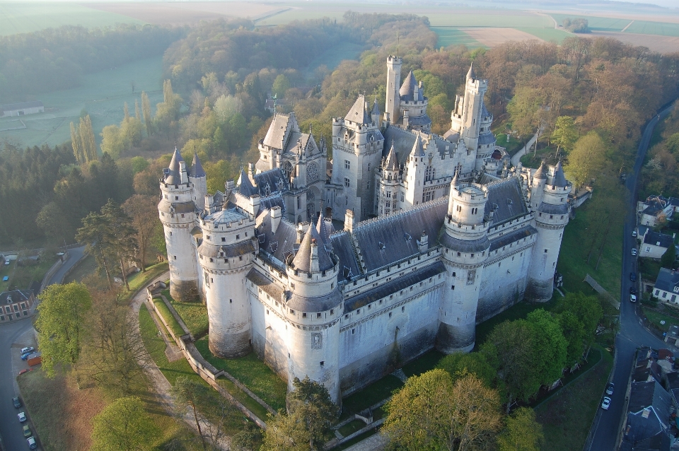 Gebäude chateau
 frankreich schloss