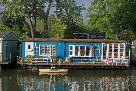 Boat house home canal Photo