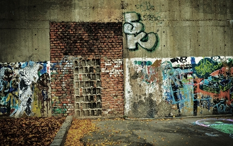 Road street wall red Photo