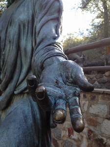 Hand monument statue religion Photo