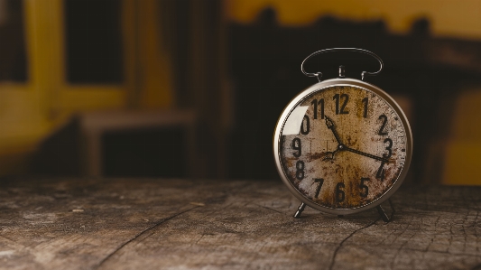 Hand wood clock time Photo