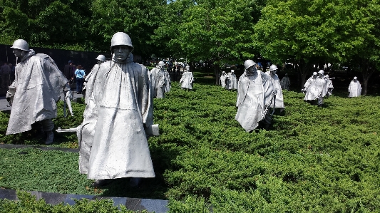 Monument military statue army Photo