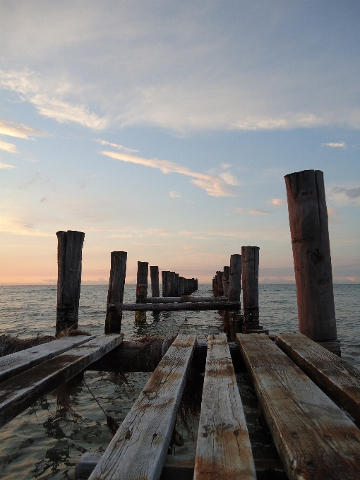 Laut pesisir air rock