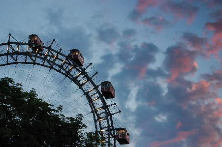 Cloud sky wheel recreation Photo