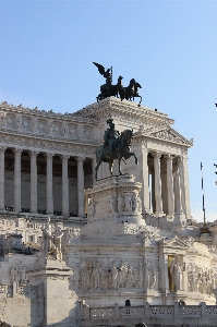 Foto Struktur istana monumen patung