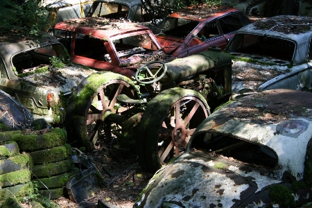 Foto Carro velho ambiente ferrugem