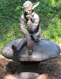 Foto Monumen patung taman seni