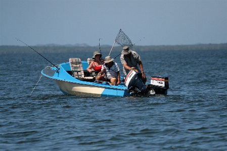 Foto Laut kapal kendaraan penangkapan ikan