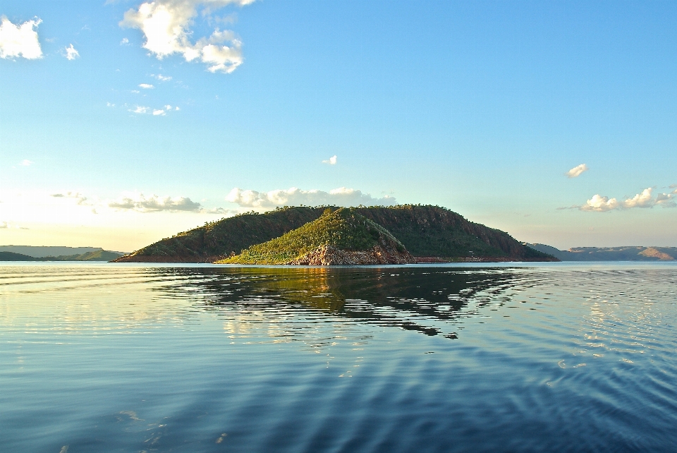 Pantai lanskap laut pesisir