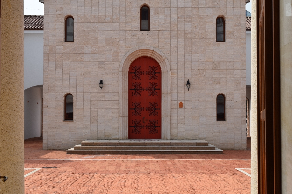 Publicar
 arquitetura prédio arco