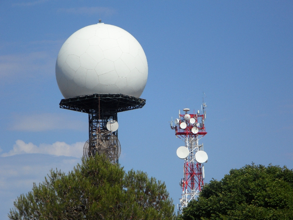 Cielo tecnología mástil comunicación