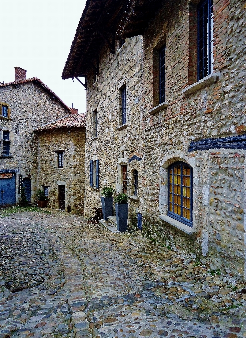 Camino calle casa ventana