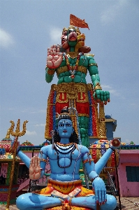 Recreation statue amusement park Photo