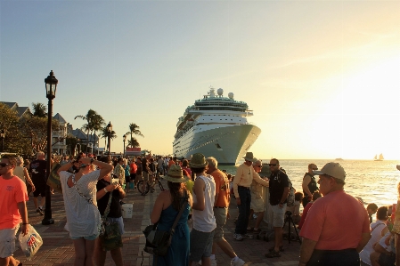 People sunset crowd vacation Photo