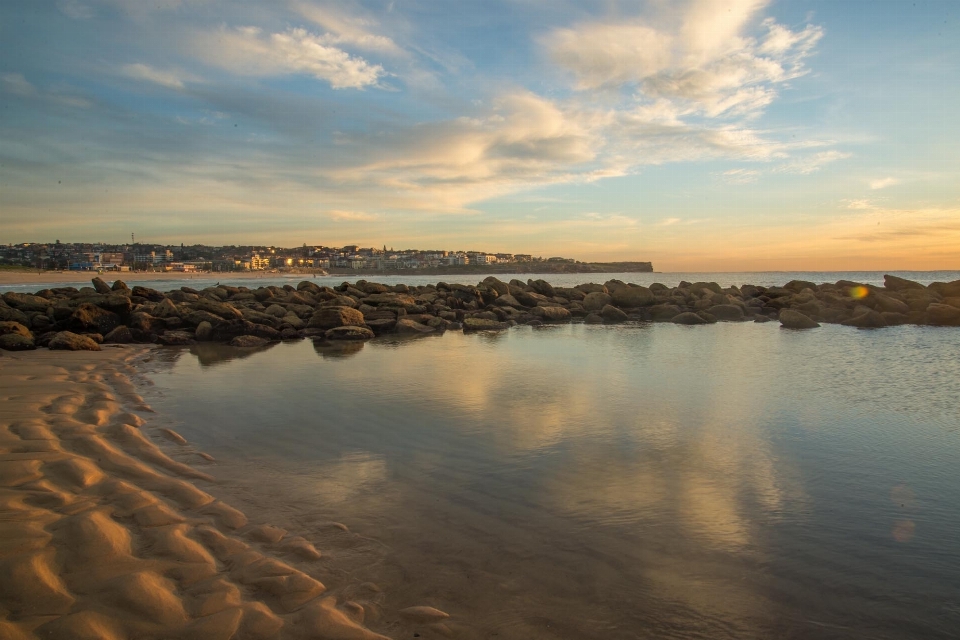 Praia paisagem mar costa