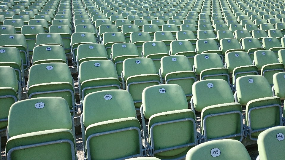 Extérieur structure salle
 chaise