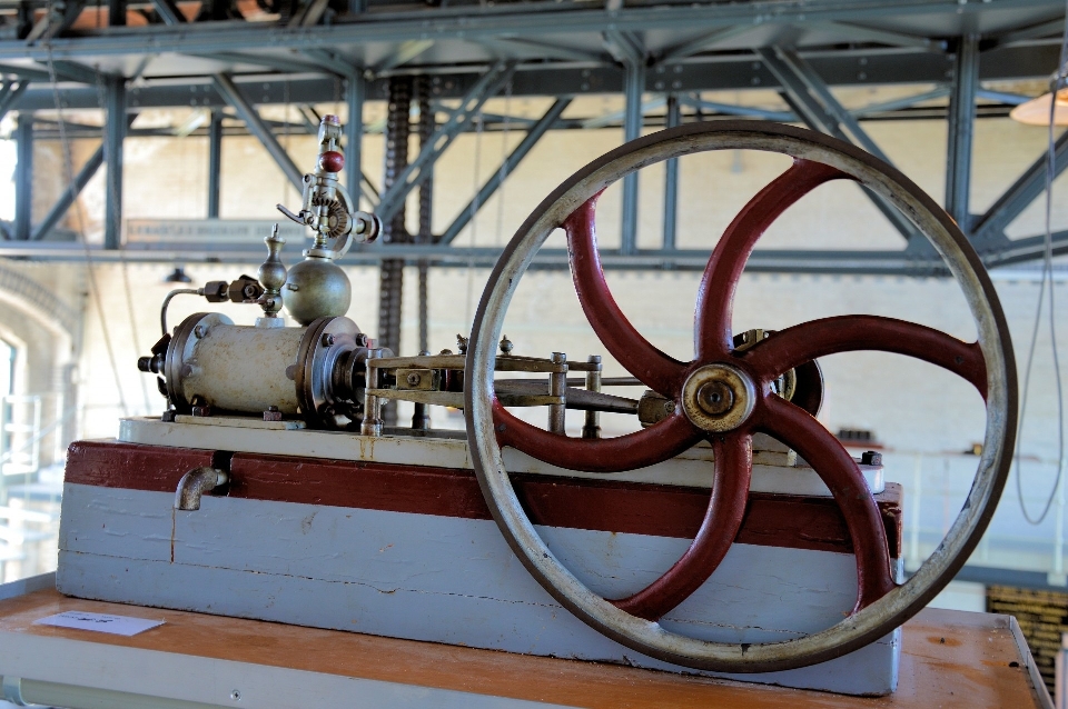 Bateau roue steam véhicule