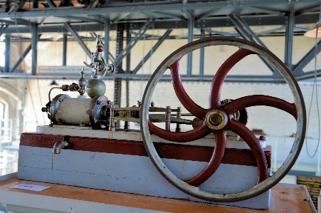 Boat wheel steam vehicle Photo