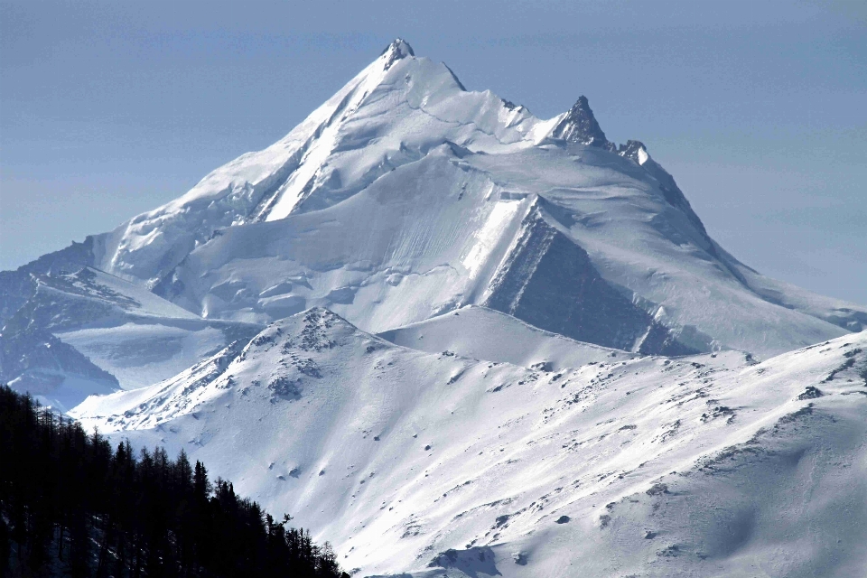 Paisaje naturaleza montaña nieve