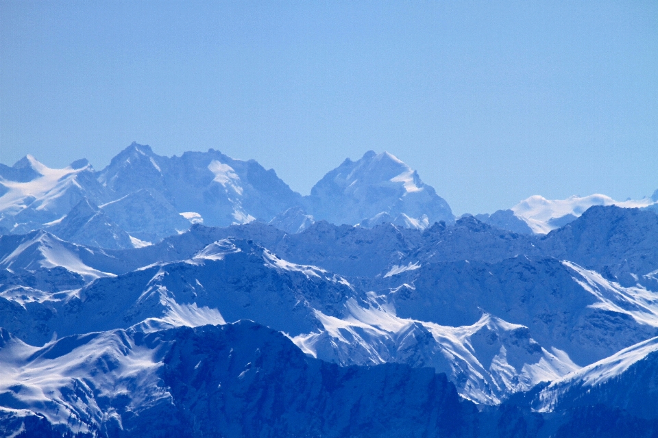 Paysage rock montagne neige