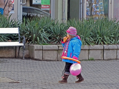 Kid alone walk spring Photo