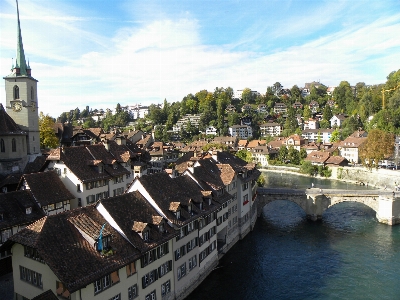 Stadt fluss wahrzeichen tourismus Foto