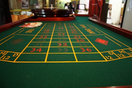 Table game play building Photo