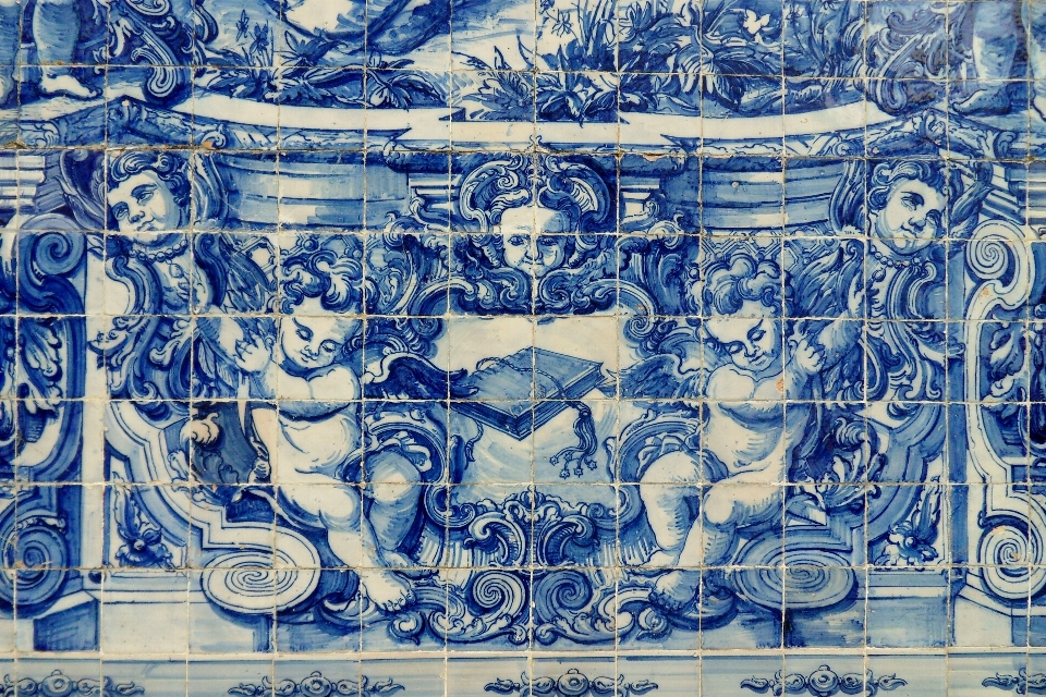 Facade tile painting art