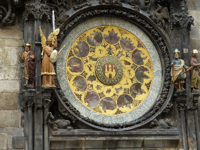 Foto Relógio cidade catedral praga