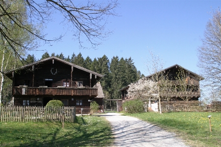 Foto Azienda agricola casa edificio fienile